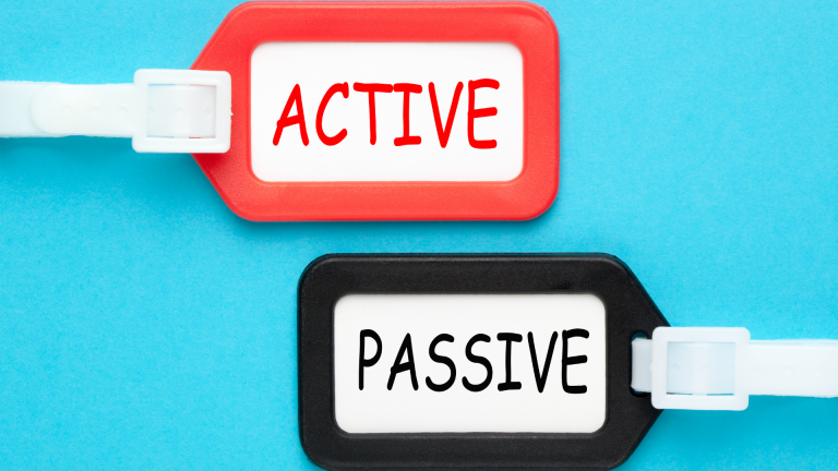 What’s the Difference Between Active and Passive Investing?